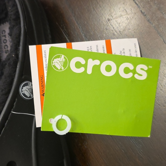 NwT Women's Black Fleece Lined Crocs - Picture 4 of 5